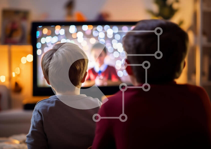 Intra Συλλεκτικό Ξύλινο Παζλ Plywood  4mm - Παιδιά που παρακολουθούν ταινία κινουμένων σχεδίων Σε Ξύλινο Κουτί - Διαστάσεις Puzzle: 10x10 cm – 25 κομμάτια