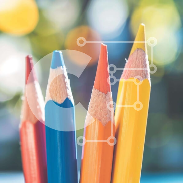 Intra Συλλεκτικό Ξύλινο Παζλ Plywood  4mm - Πολύχρωμα μολύβια για καλλιτεχνικές δραστηριότητες Σε Ξύλινο Κουτί - Διαστάσεις Puzzle: 10x10 cm – 25 κομμάτια