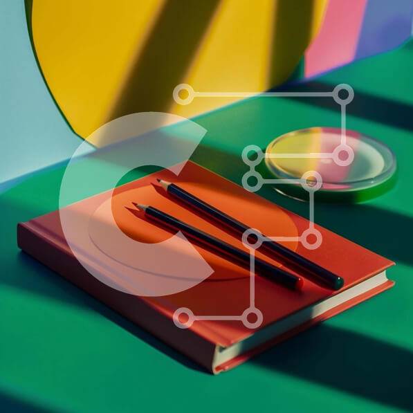 Intra Συλλεκτικό Ξύλινο Παζλ Plywood  4mm - Πολύχρωμα αντικείμενα στην επιφάνεια του τραπεζιού Σε Ξύλινο Κουτί - Διαστάσεις: 10x10 cm – 25 κομμάτια