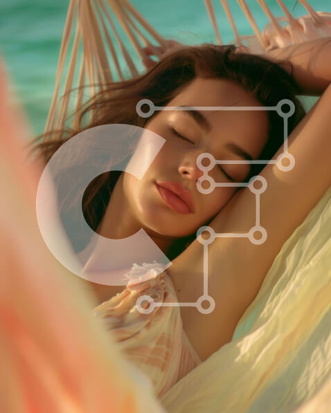 Intra Συλλεκτικό Ξύλινο Παζλ Plywood  4mm - Γυναίκα που χαλαρώνει στην αιώρα δίπλα στην παραλία ή στον ωκεανό Σε Ξύλινο Κουτί - Διαστάσεις: 10x10 cm – 25 κομμάτια