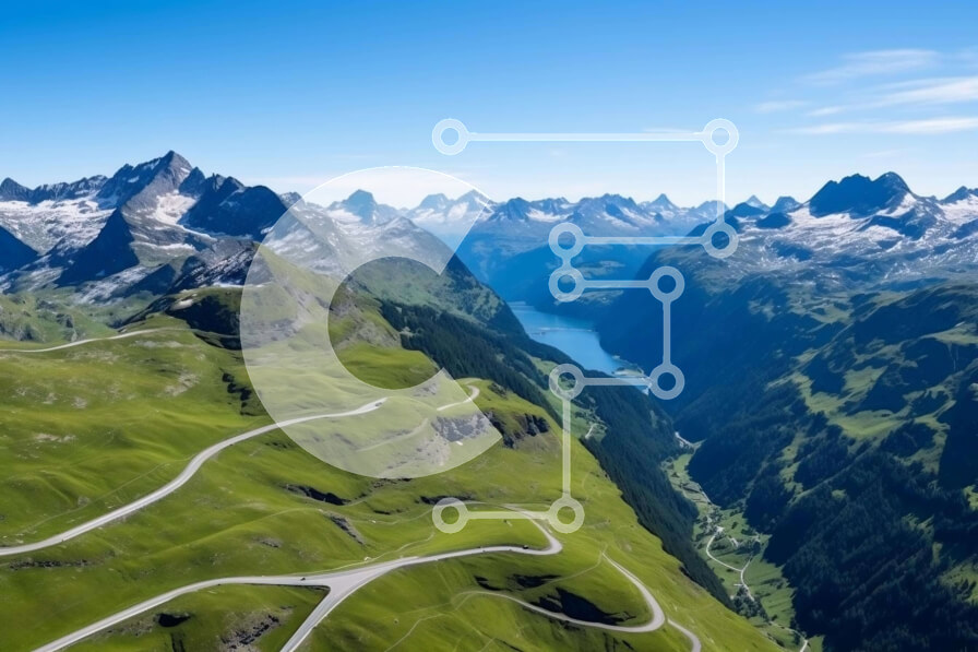 Intra Συλλεκτικό Ξύλινο Παζλ Plywood  4mm - Εναέρια άποψη του ελικοειδή ορεινού δρόμου στις ελβετικές Άλπεις με τη λίμνη Σε Ξύλινο Κουτί - Διαστάσεις: 10x10 cm – 25 κομμάτια