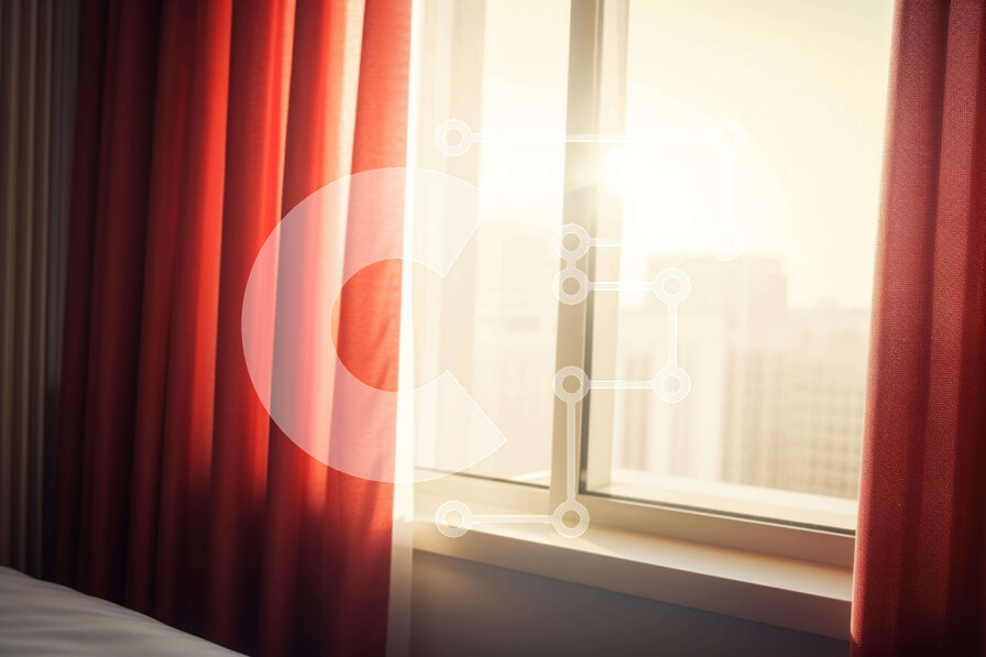 Intra Συλλεκτικό Ξύλινο Παζλ Plywood  4mm - Άνετο υπνοδωμάτιο με θέα στην πόλη Σε Ξύλινο Κουτί - Διαστάσεις Puzzle: 10x10 cm – 25 κομμάτια