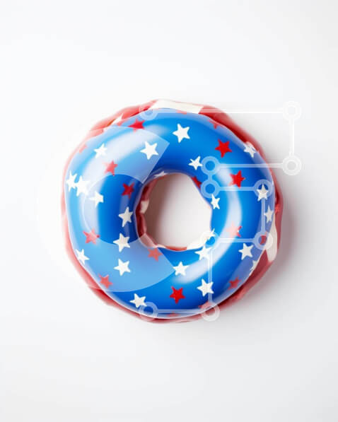 Intra Συλλεκτικό Ξύλινο Παζλ Plywood  4mm - Κόκκινο, λευκό και μπλε ντόνατ με αστέρια και ρίγες Σε Ξύλινο Κουτί - Διαστάσεις Puzzle: 10x10 cm – 25 κομμάτια