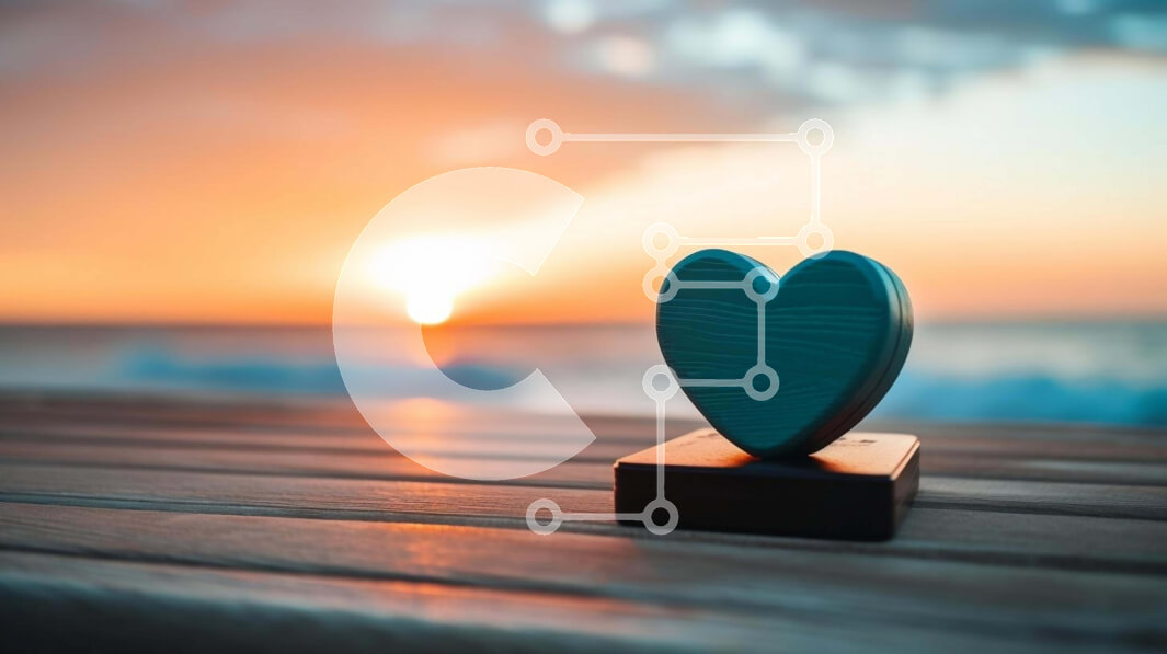 Intra Συλλεκτικό Ξύλινο Παζλ Plywood  4mm - Μπλε αντικείμενο σε σχήμα καρδιάς στο τραπέζι εξωτερικού χώρου στο ηλιοβασίλεμα Σε Ξύλινο Κουτί - Διαστάσεις Puzzle: 10x10 cm – 25 κομμάτια