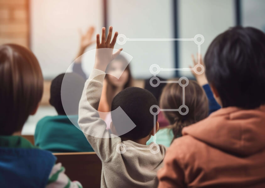 Intra Συλλεκτικό Ξύλινο Παζλ Plywood  4mm - Παιδιά στην τάξη με δασκάλους Σε Ξύλινο Κουτί - Διαστάσεις Puzzle: 10x10 cm – 25 κομμάτια