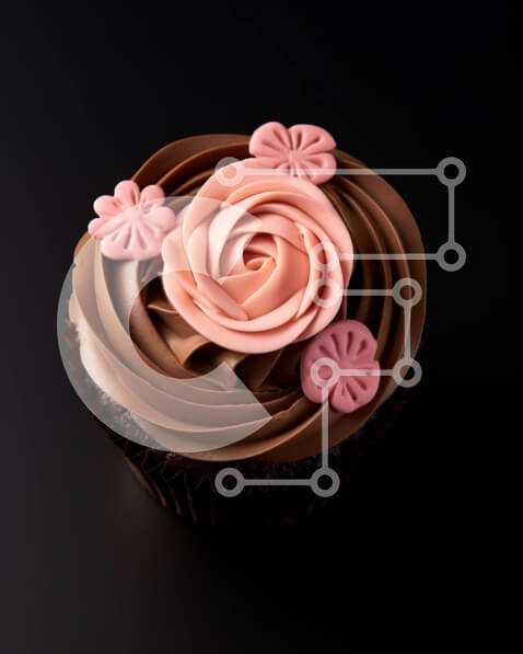 Σετ των 2 Intra Συλλεκτικό Ξύλινο Παζλ Plywood  4mm - Λαχταριστό Cupcake με σοκολατένιο πάγωμα και ροζ τριαντάφυλλα Σε Ξύλινο Κουτί - Διαστάσεις: 10x10 cm – 25 κομμάτια