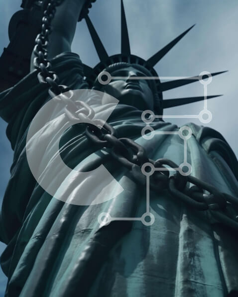 Intra Συλλεκτικό Ξύλινο Παζλ Plywood  4mm - Άγαλμα της Ελευθερίας με συμβολικές αλυσίδες Σε Ξύλινο Κουτί - Διαστάσεις Puzzle: 10x10 cm – 25 κομμάτια