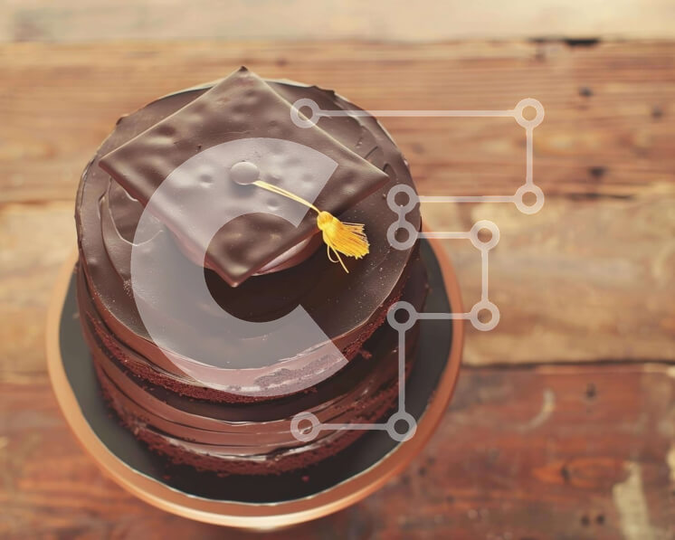 Σετ των 2 Intra Συλλεκτικό Ξύλινο Παζλ Plywood  4mm - Κέικ σοκολάτας τριών επιπέδων με καπέλα αποφοίτησης Σε Ξύλινο Κουτί - Διαστάσεις: 10x10 cm – 25 κομμάτια