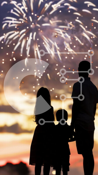 Intra Συλλεκτικό Ξύλινο Παζλ Plywood  4mm - Οικογενειακή γιορτή με πυροτεχνήματα Σε Ξύλινο Κουτί - Διαστάσεις: 10x10 cm – 25 κομμάτια