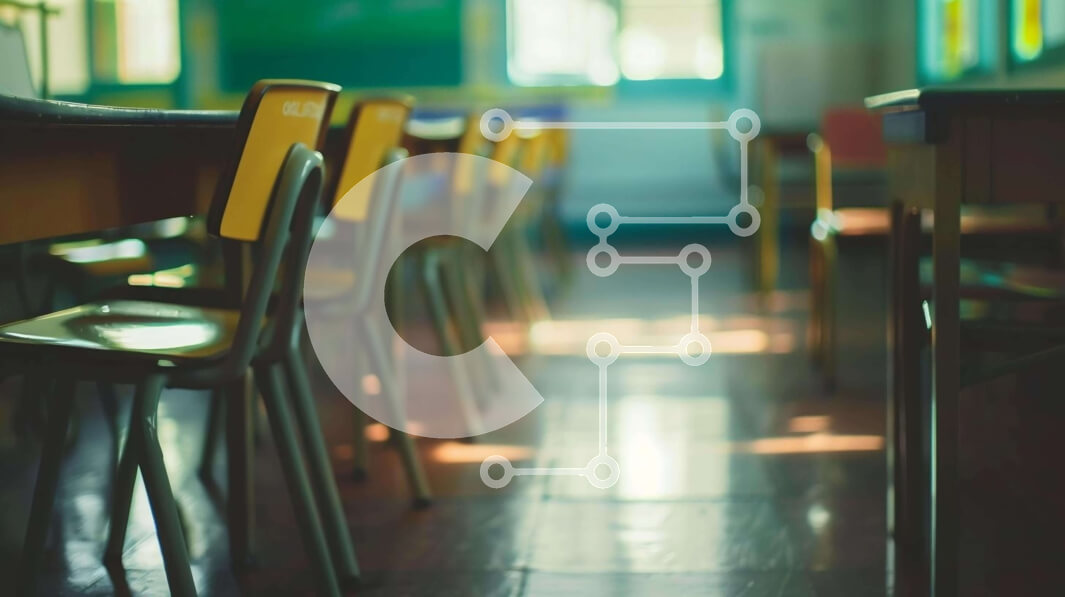 Intra Συλλεκτικό Ξύλινο Παζλ Plywood  4mm - Άδεια τάξη με σειρές από καρέκλες Σε Ξύλινο Κουτί - Διαστάσεις Puzzle: 10x10 cm – 25 κομμάτια