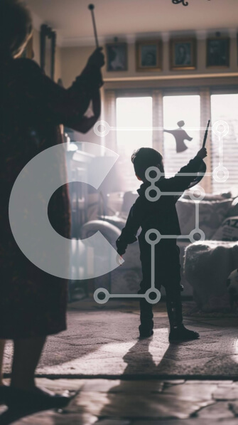 Intra Συλλεκτικό Ξύλινο Παζλ Plywood  4mm - Πατέρας και γιος παίζουν στο σαλόνι Σε Ξύλινο Κουτί - Διαστάσεις Puzzle: 10x10 cm – 25 κομμάτια