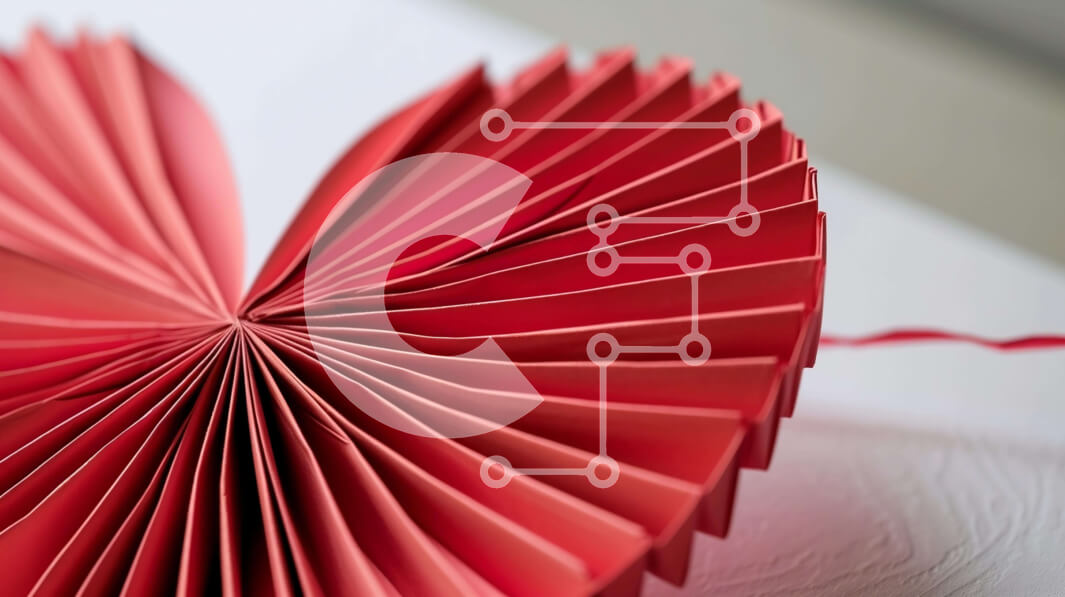 Intra Συλλεκτικό Ξύλινο Παζλ Plywood  4mm - Κόκκινο χάρτινο γλυπτό Origami σε σχήμα καρδιάς στο τραπέζι Σε Ξύλινο Κουτί - Διαστάσεις Puzzle: 10x10 cm – 25 κομμάτια