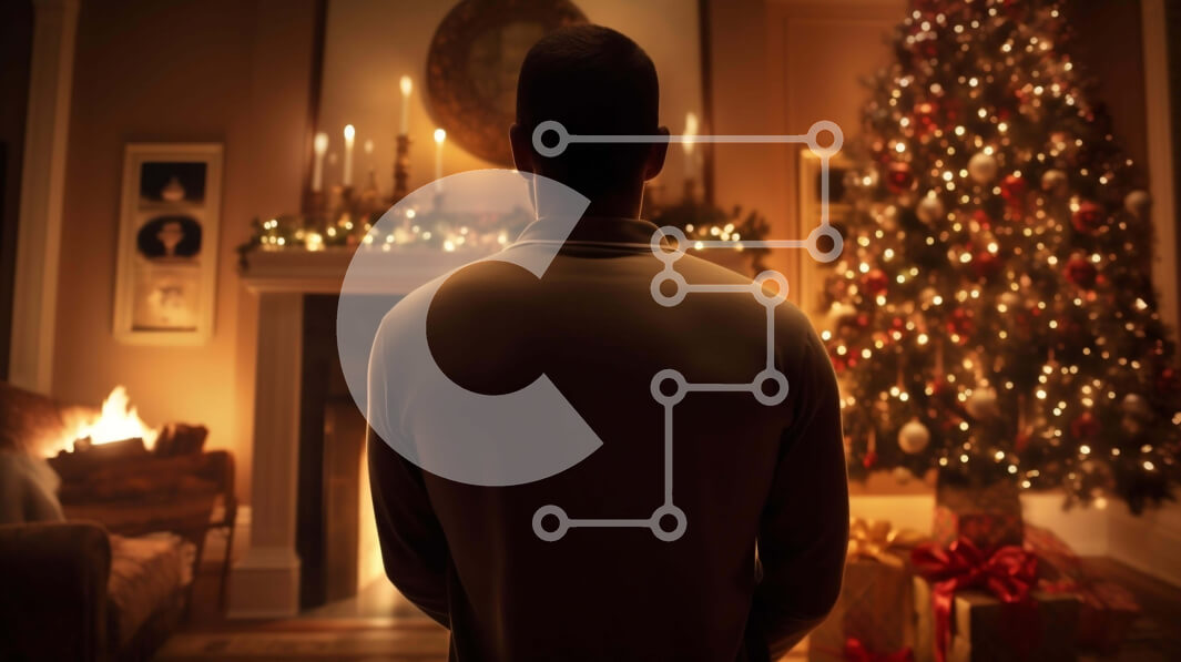 Intra Συλλεκτικό Ξύλινο Παζλ Plywood  4mm - Άτομο που στέκεται μπροστά από το χριστουγεννιάτικο δέντρο και το τζάκι Σε Ξύλινο Κουτί - Διαστάσεις: 10x10 cm – 25 κομμάτια