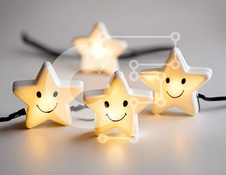 Intra Συλλεκτικό Ξύλινο Παζλ Plywood  4mm - Υπέροχα φώτα σε σχήμα αστεριού με χαμογελαστά πρόσωπα Σε Ξύλινο Κουτί - Διαστάσεις Puzzle: 10x10 cm – 25 κομμάτια