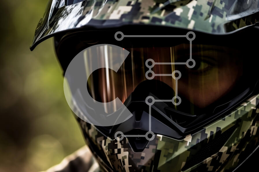 Intra Συλλεκτικό Ξύλινο Παζλ Plywood  4mm - Κράνος και γυαλιά με θέμα το καμουφλάζ Σε Ξύλινο Κουτί - Διαστάσεις Puzzle: 10x10 cm – 25 κομμάτια