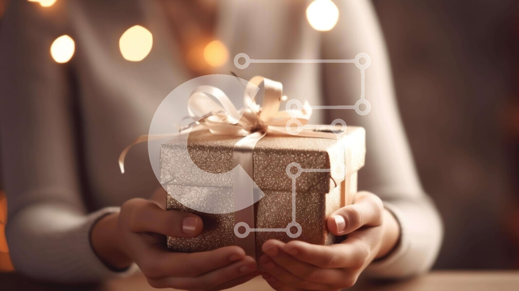 Intra Συλλεκτικό Ξύλινο Παζλ Plywood  4mm - Γυναίκα που κρατά ένα κουτί δώρου με πολύχρωμα φώτα Σε Ξύλινο Κουτί - Διαστάσεις Puzzle: 10x10 cm – 25 κομμάτια