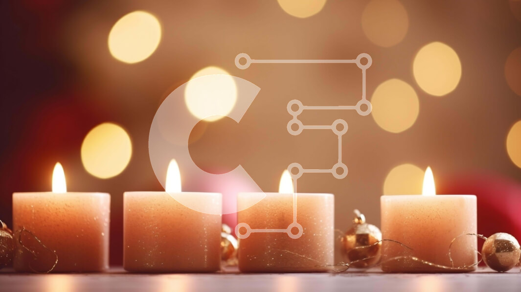 Intra Συλλεκτικό Ξύλινο Παζλ Plywood  4mm - Αναμμένα κεριά σε διακοσμημένο φόντο Σε Ξύλινο Κουτί - Διαστάσεις: 10x10 cm – 25 κομμάτια