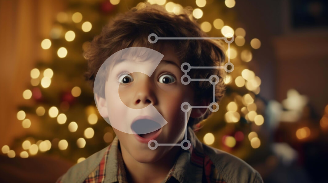 Intra Συλλεκτικό Ξύλινο Παζλ Plywood  4mm - Συγκινημένο αγόρι που κοιτάζει το χριστουγεννιάτικο δέντρο Σε Ξύλινο Κουτί - Διαστάσεις: 10x10 cm – 25 κομμάτια