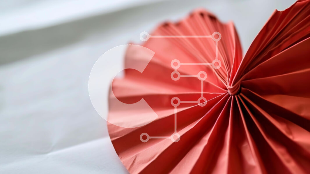 Intra Συλλεκτικό Ξύλινο Παζλ Plywood  4mm - Χαρτί Origami Red Heart σε λευκή επιφάνεια Σε Ξύλινο Κουτί - Διαστάσεις Puzzle: 10x10 cm – 25 κομμάτια