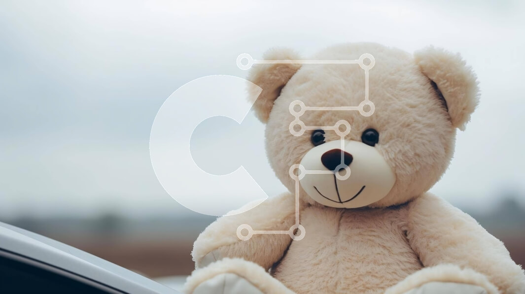 Intra Συλλεκτικό Ξύλινο Παζλ Plywood  4mm - Teddy Bear στο παράθυρο του αυτοκινήτου Σε Ξύλινο Κουτί - Διαστάσεις: 10x10 cm – 25 κομμάτια