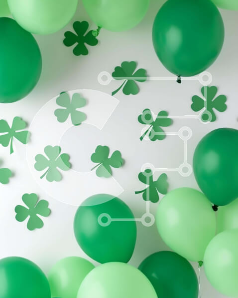 Intra Συλλεκτικό Ξύλινο Παζλ Plywood  4mm - Γιορτή του Αγίου Πατρικίου με πράσινα μπαλόνια και φύλλα τριφυλλιού Σε Ξύλινο Κουτί - Διαστάσεις: 10x10 cm – 25 κομμάτια