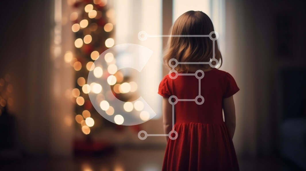 Intra Συλλεκτικό Ξύλινο Παζλ Plywood  4mm - Κορίτσι με κόκκινο φόρεμα και χριστουγεννιάτικο δέντρο Σε Ξύλινο Κουτί - Διαστάσεις: 10x10 cm – 25 κομμάτια