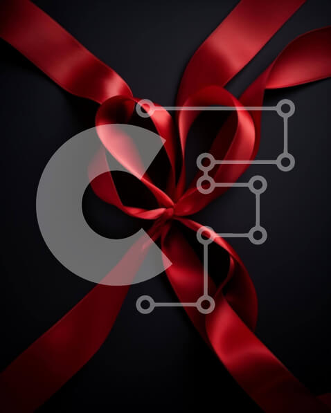 Intra Συλλεκτικό Ξύλινο Παζλ Plywood  4mm - Κόκκινη κορδέλα σε σχήμα καρδιάς σε μαύρο φόντο Σε Ξύλινο Κουτί - Διαστάσεις Puzzle: 10x10 cm – 25 κομμάτια