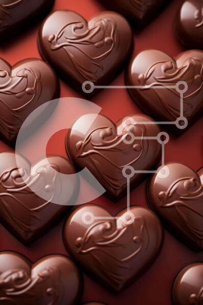 Σετ των 2 Intra Συλλεκτικό Ξύλινο Παζλ Plywood  4mm - Ομάδα καραμέλες σε σχήμα καρδιάς σοκολάτας σε κόκκινο φόντο Σε Ξύλινο Κουτί - Διαστάσεις: 10x10 cm – 25 κομμάτια