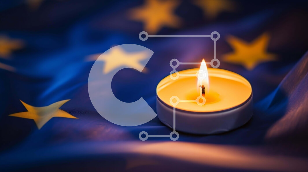 Intra Συλλεκτικό Ξύλινο Παζλ Plywood  4mm - Αναμμένο κερί σε φόντο σημαίας της ΕΕ Σε Ξύλινο Κουτί - Διαστάσεις: 10x10 cm – 25 κομμάτια