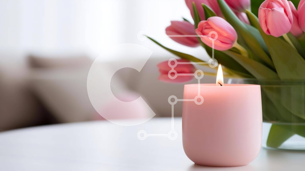 Intra Συλλεκτικό Ξύλινο Παζλ Plywood  4mm - Ροζ κερί και τουλίπες σε ένα τραπέζι Σε Ξύλινο Κουτί - Διαστάσεις Puzzle: 10x10 cm – 25 κομμάτια