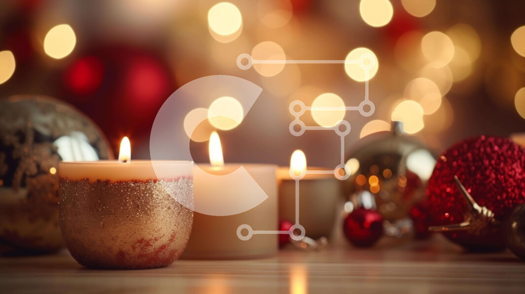 Intra Συλλεκτικό Ξύλινο Παζλ Plywood  4mm - Γιορτινά κεριά και στολίδια σε ένα γιορτινό τραπέζι Σε Ξύλινο Κουτί - Διαστάσεις: 10x10 cm – 25 κομμάτια