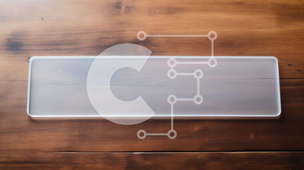 Intra Συλλεκτικό Ξύλινο Παζλ Plywood  4mm - Λευκό ορθογώνιο αντικείμενο σε ξύλινο τραπέζι Σε Ξύλινο Κουτί - Διαστάσεις: 10x10 cm – 25 κομμάτια