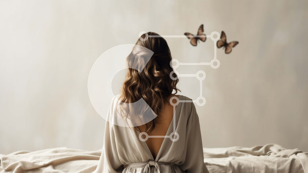 Intra Συλλεκτικό Ξύλινο Παζλ Plywood  4mm - Γυναίκα με λευκό φόρεμα κάθεται σε ένα κρεβάτι Σε Ξύλινο Κουτί - Διαστάσεις Puzzle: 10x10 cm – 25 κομμάτια