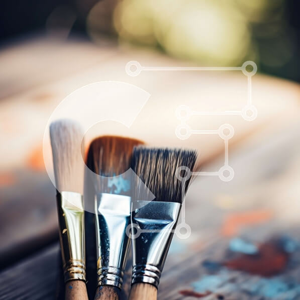 Intra Συλλεκτικό Ξύλινο Παζλ Plywood  4mm - Ομάδα πολύχρωμων πινέλων σε ξύλινο τραπέζι Σε Ξύλινο Κουτί - Διαστάσεις Puzzle: 10x10 cm – 25 κομμάτια