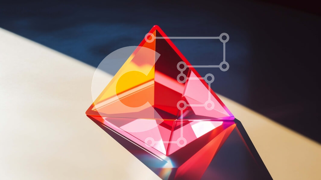 Intra Συλλεκτικό Ξύλινο Παζλ Plywood  4mm - Πολύχρωμο τριγωνικό αντικείμενο στο τραπέζι Σε Ξύλινο Κουτί - Διαστάσεις: 10x10 cm – 25 κομμάτια