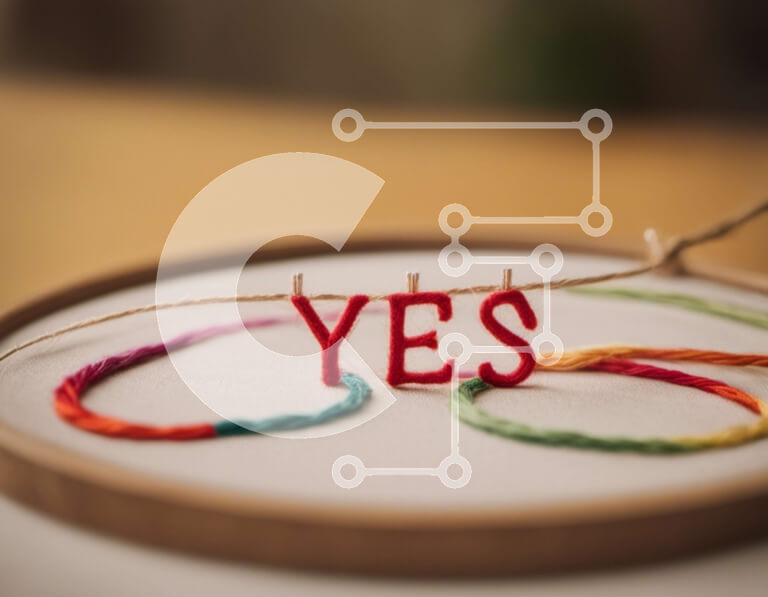 Intra Συλλεκτικό Ξύλινο Παζλ Plywood  4mm - Πολύχρωμο τσέρκι κεντήματος με τη λέξη Ναι Σε Ξύλινο Κουτί - Διαστάσεις Puzzle: 10x10 cm – 25 κομμάτια