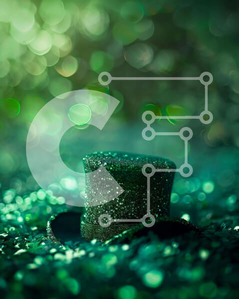 Intra Συλλεκτικό Ξύλινο Παζλ Plywood  4mm - Τοπ καπέλο του Αγίου Πατρικίου με πράσινο γκλίτερ Σε Ξύλινο Κουτί - Διαστάσεις: 10x10 cm – 25 κομμάτια