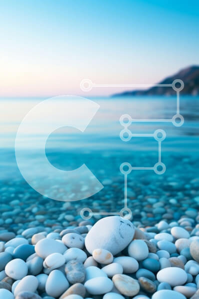 Σετ των 2 Intra Συλλεκτικό Ξύλινο Παζλ Plywood  4mm - Όμορφη εικόνα μιας παραλίας με καταγάλανα νερά και μαγευτικά βουνά Σε Ξύλινο Κουτί - Διαστάσεις: 10x10 cm – 25 κομμάτια