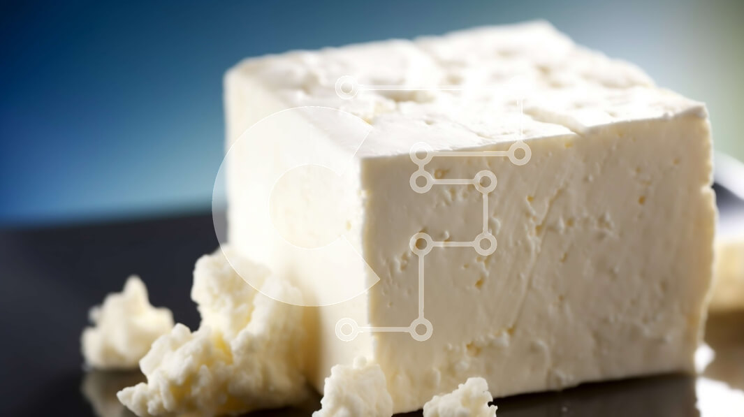 Σετ των 2 Intra Συλλεκτικό Ξύλινο Παζλ Plywood  4mm - Νόστιμοι κύβοι λευκού τυριού στο μαύρο πιάτο Σε Ξύλινο Κουτί - Διαστάσεις: 10x10 cm – 25 κομμάτια