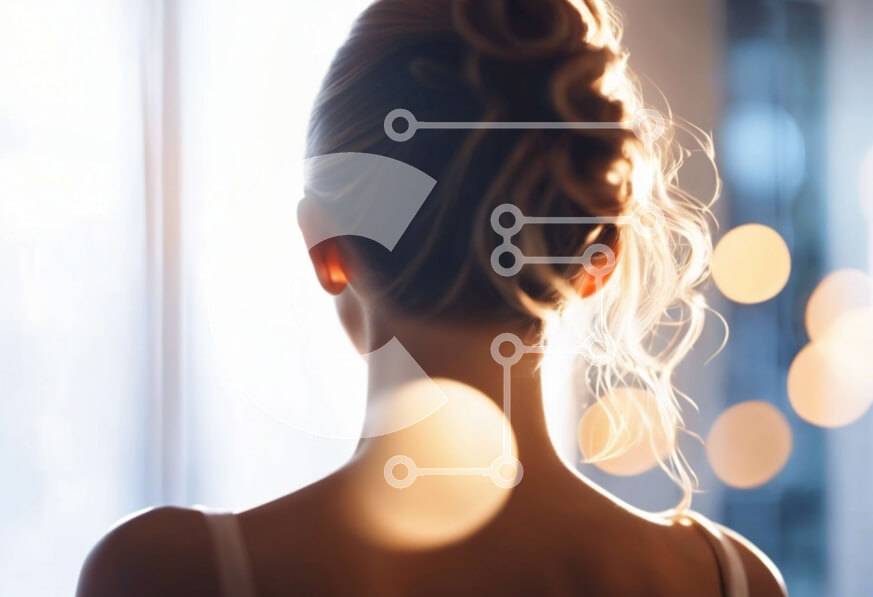 Intra Συλλεκτικό Ξύλινο Παζλ Plywood  4mm - Σιλουέτα μιας γυναίκας που απολαμβάνει τον ελεύθερο χρόνο κοιτάζοντας έξω από ένα παράθυρο Σε Ξύλινο Κουτί - Διαστάσεις Puzzle: 10x10 cm – 25 κομμάτια