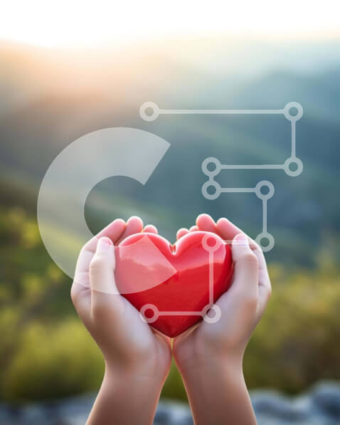 Intra Συλλεκτικό Ξύλινο Παζλ Plywood  4mm - Παιδί που κρατά την κόκκινη καρδιά με το βουνό φόντο Σε Ξύλινο Κουτί - Διαστάσεις Puzzle: 10x10 cm – 25 κομμάτια