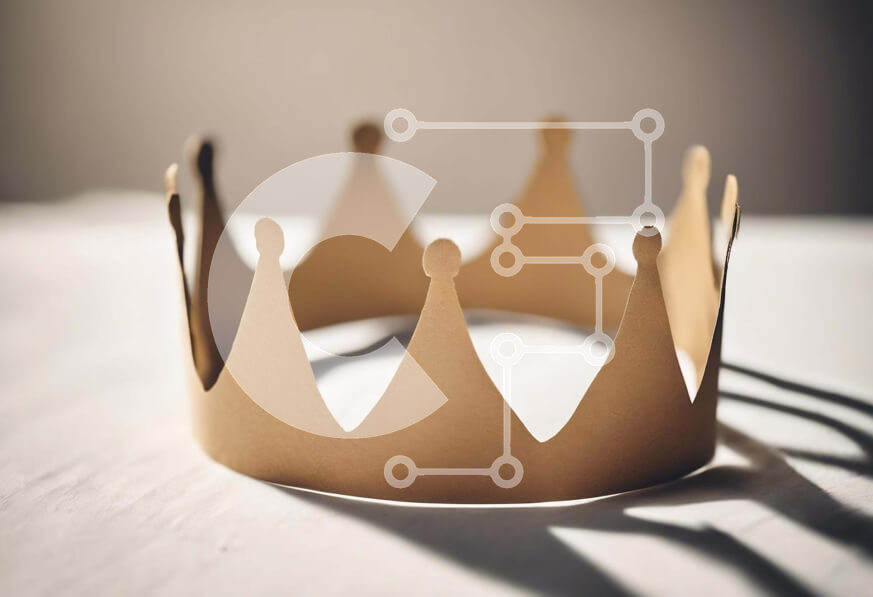 Intra Συλλεκτικό Ξύλινο Παζλ Plywood  4mm - Κορώνα από χαρτόνι στο τραπέζι Σε Ξύλινο Κουτί - Διαστάσεις: 10x10 cm – 25 κομμάτια