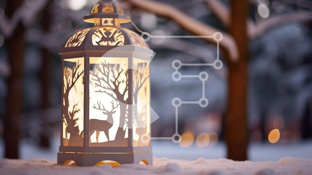 Intra Συλλεκτικό Ξύλινο Παζλ Plywood  4mm - Χειμερινό φανάρι στο χιονισμένο δάσος με ελάφια και νιφάδες χιονιού Σε Ξύλινο Κουτί - Διαστάσεις Puzzle: 10x10 cm – 25 κομμάτια