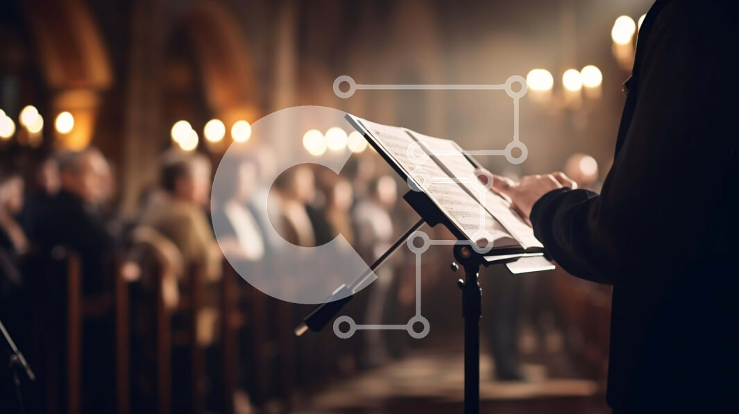 Intra Συλλεκτικό Ξύλινο Παζλ Plywood  4mm - Άνδρας που διευθύνει ή τραγουδά στο βάθρο μπροστά σε κοινό Σε Ξύλινο Κουτί - Διαστάσεις Puzzle: 10x10 cm – 25 κομμάτια