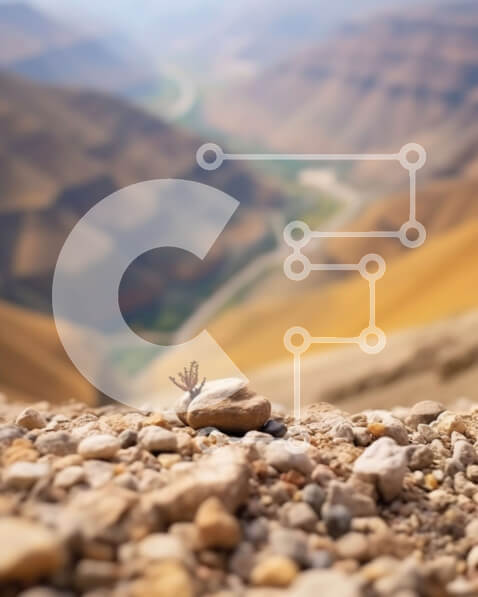 Intra Συλλεκτικό Ξύλινο Παζλ Plywood  4mm - Γραφική θέα μιας κοιλάδας με ποτάμι και βουνά σε απόσταση Σε Ξύλινο Κουτί - Διαστάσεις Puzzle: 10x10 cm – 25 κομμάτια