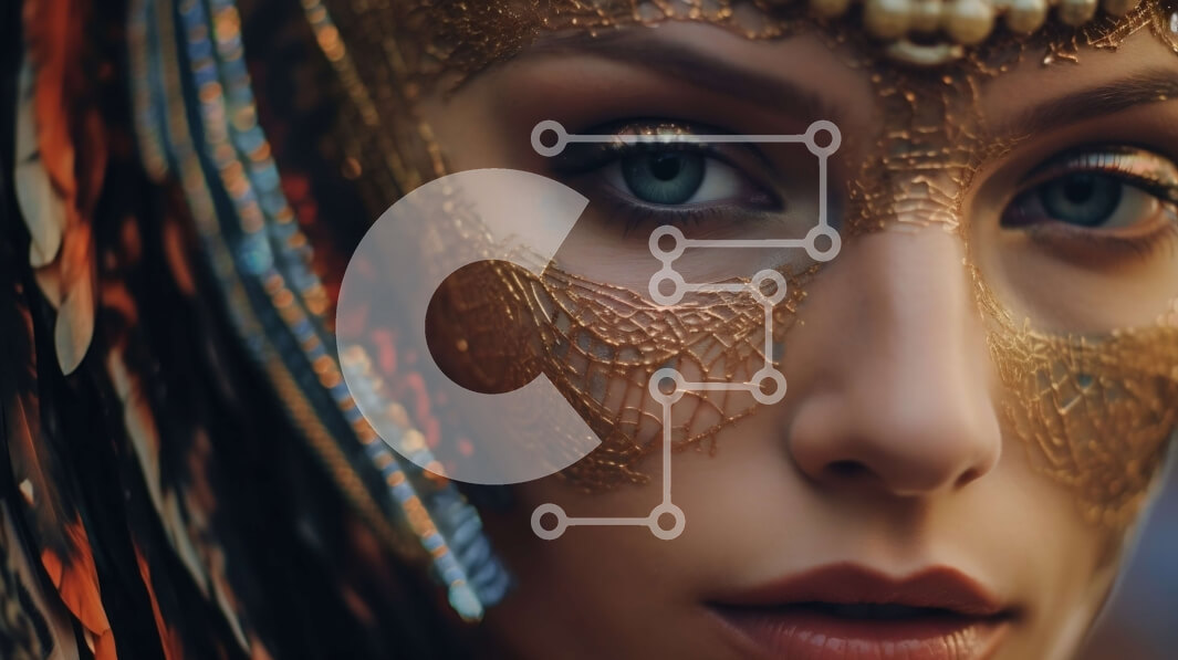 Intra Συλλεκτικό Ξύλινο Παζλ Plywood  4mm - Εκπληκτική γυναίκα που φορά μια χρυσή μάσκα με περίπλοκα σχέδια Σε Ξύλινο Κουτί - Διαστάσεις Puzzle: 10x10 cm – 25 κομμάτια