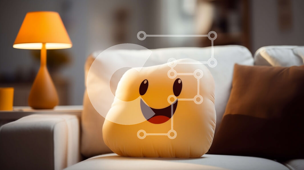 Intra Συλλεκτικό Ξύλινο Παζλ Plywood  4mm - Μαξιλάρι χαμογελαστού προσώπου σε λευκό καναπέ Σε Ξύλινο Κουτί - Διαστάσεις Puzzle: 10x10 cm – 25 κομμάτια