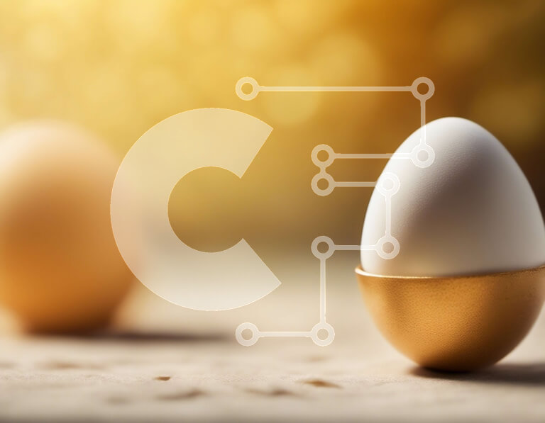 Intra Συλλεκτικό Ξύλινο Παζλ Plywood  4mm - Λευκά και χρυσά αυγά στο τραπέζι με φόντο ζεστό κίτρινο φως Σε Ξύλινο Κουτί - Διαστάσεις Puzzle: 10x10 cm – 25 κομμάτια