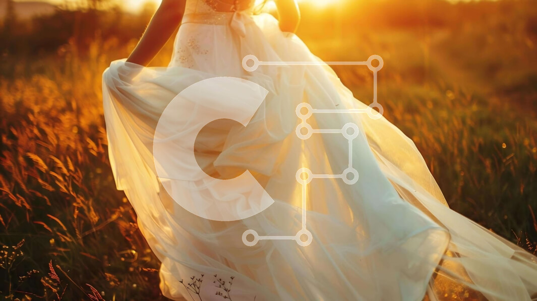 Intra Συλλεκτικό Ξύλινο Παζλ Plywood  4mm - Κομψή γυναίκα με λευκό φόρεμα στο ηλιοβασίλεμα Σε Ξύλινο Κουτί - Διαστάσεις Puzzle: 10x10 cm – 25 κομμάτια