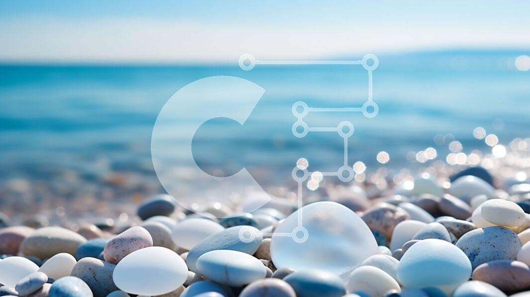 Intra Συλλεκτικό Ξύλινο Παζλ Plywood  4mm - Ήσυχη σκηνή παραλίας με καθαρά νερά και γαλάζιο ουρανό Σε Ξύλινο Κουτί - Διαστάσεις: 10x10 cm – 25 κομμάτια